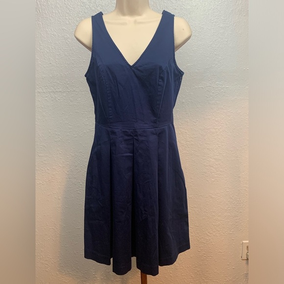 Navy Blue Sleeveless V Neck Fit and Flare Dress Casual Classic - Picture 1 of 6